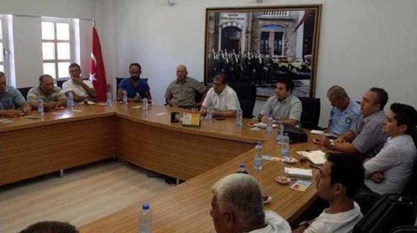 Av Sezonu &Ouml;ncesinde Fo&ccedil;a'da Balık&ccedil;ılara Son Uyarı