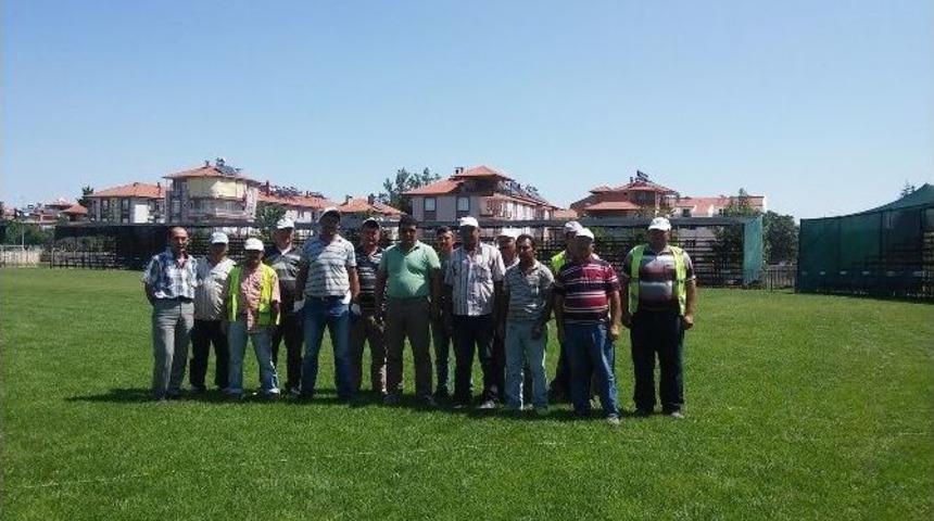 Korkuteli 100. Yıl Atat&uuml;rk Stadyumu G&uuml;reşlere Hazır