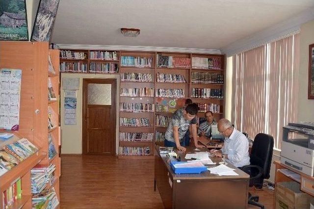 Kelkit K&uuml;t&uuml;phanesinden 8 Ayda 12 Bin 565 Kişi Yararlandı 1