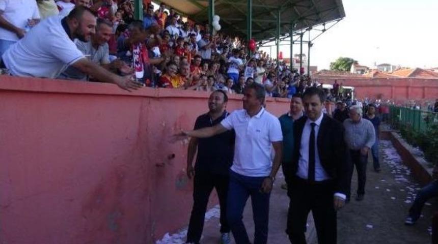 Hamzaoğlu: Bir Bardak Suda Fırtınalar Koparılmaya &Ccedil;alışılıyor