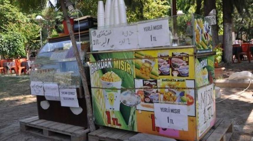 Manisalı Esnaf Arap&ccedil;a'yı S&ouml;kt&uuml;