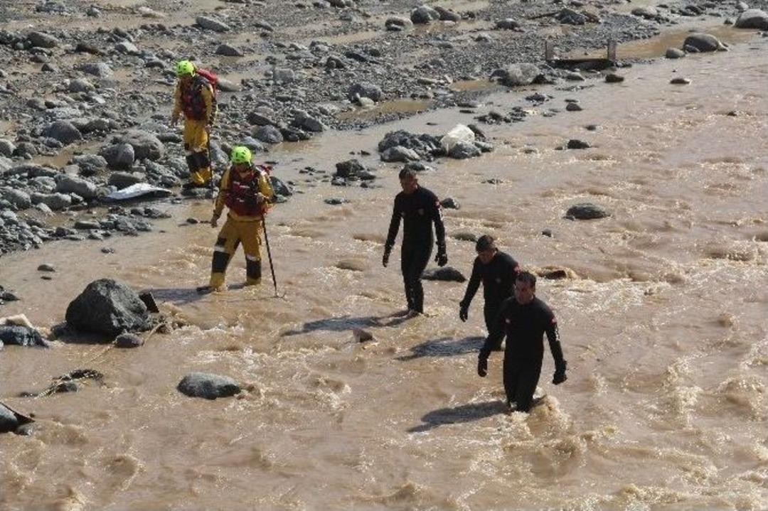 J&ouml;ak Timleri Minik Taha&rsquo;yı Arıyor