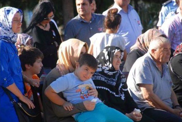 Kalpten Ölen  Polis Memuruna Meslektaşlarından Son Veda