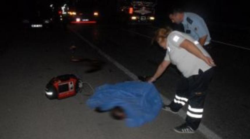 İki Kız, Anne Ve Babalarının Peş Peşe &Ouml;l&uuml;m&uuml;ne Şahit Oldu