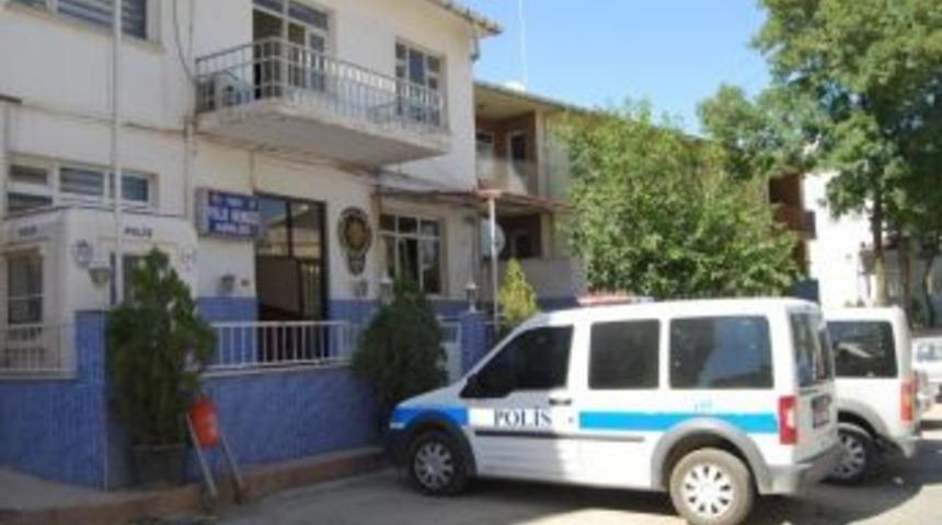 Ak Parti&rsquo;li Başkanın Aracına Kundaklama Girişiminde Bulunan Şahıs Serbest Bırakıldı