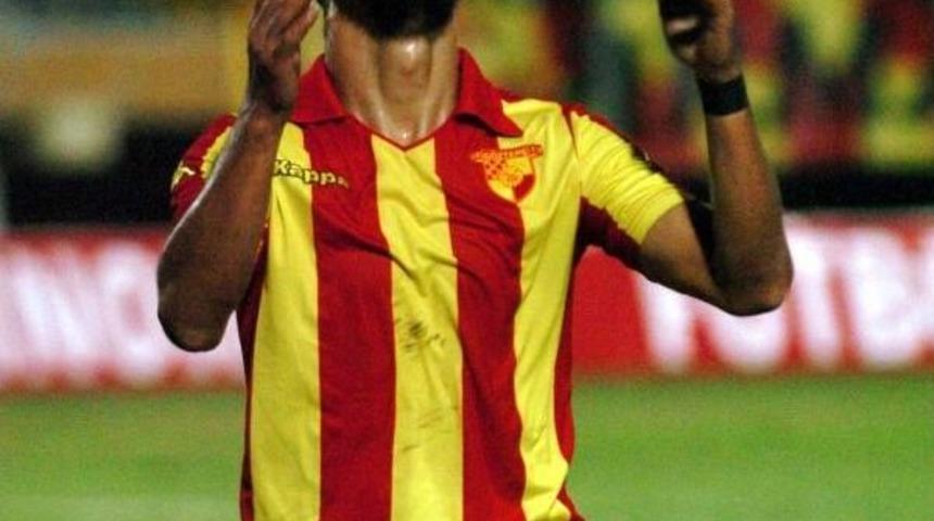 G&ouml;ztepe'de İsa Ayrılmak Istiyor