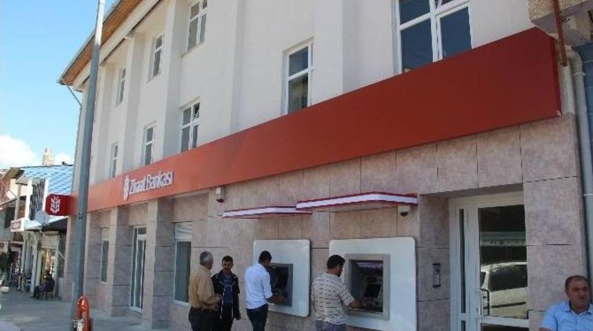 Ziraat Bankası Oltu Şubesi Yeni Konseptiyle Hizmete A&ccedil;ıldı