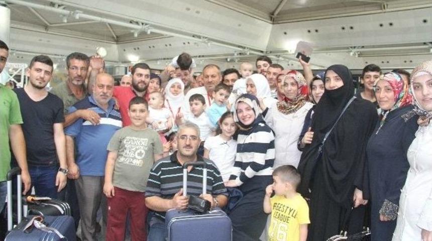 Hacı Adayları Filistin &Uuml;zerinden Kutsal Topraklara Gitti