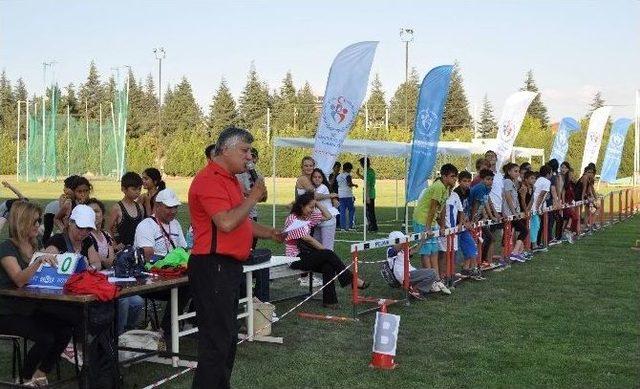 Eskişehir&rsquo;de &rsquo;yaz Spor Okulları Yarışıyor&rsquo; Kapanış Etkinliği 1