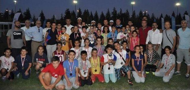 Eskişehir&rsquo;de &rsquo;yaz Spor Okulları Yarışıyor&rsquo; Kapanış Etkinliği 3