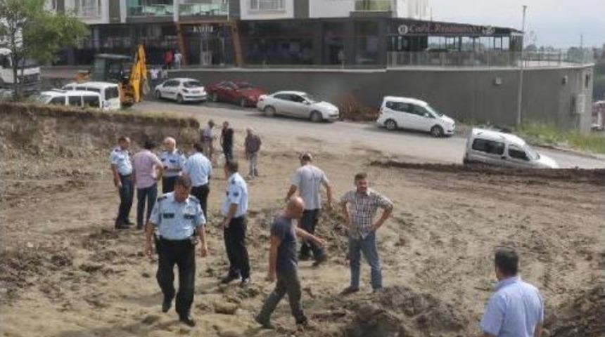 İnşaat Temeli &Ccedil;alışması Sırasında Tarihi Mezar Bulundu