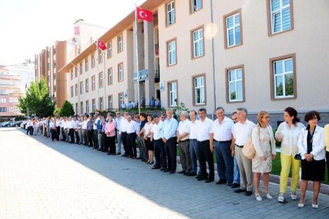 &Ccedil;anakkale Valisi, Veda Etti 3