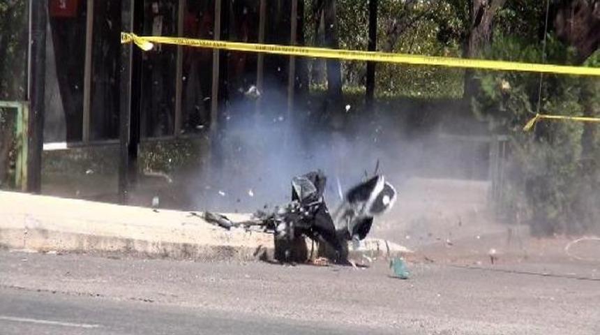 Otobüs Durağında Şüpheli Valiz Paniği