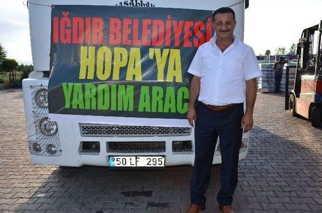 Iğdır Belediyesi’nden Hopa’ya Yardım