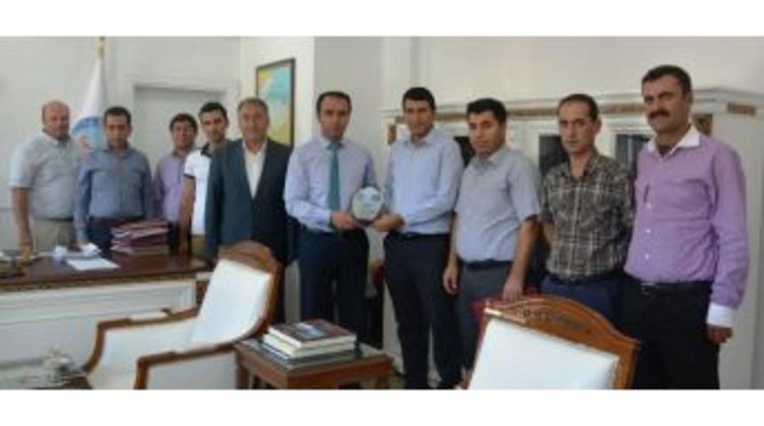 Eğitim-bir-sen&rsquo;den Kaymakam Erkan&rsquo;a Ziyaret