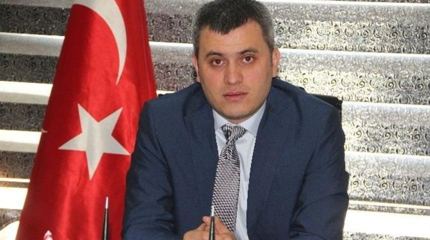 Karab&uuml;k &Uuml;lk&uuml; Ocaklarında Bayrak Değişimi