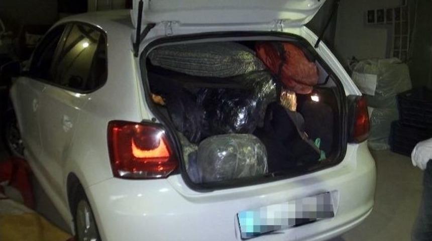 İstanbul&rsquo;daki Uyuşturucu Operasyonu Polis Kamerasında