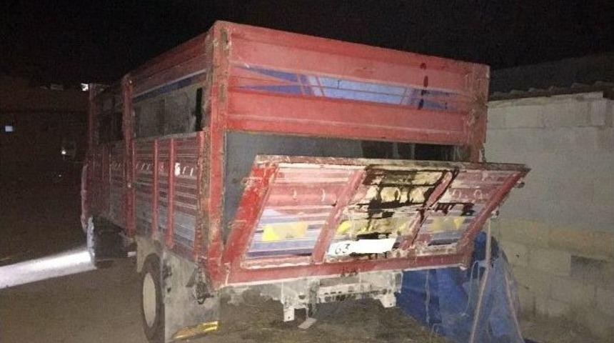 Jandarmadan Ka&ccedil;ak Akaryakıt Baskını