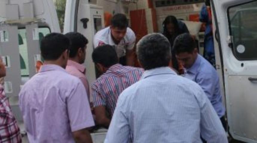 Aracın &Ccedil;arptığı Gen&ccedil; Hayatını Kaybetti