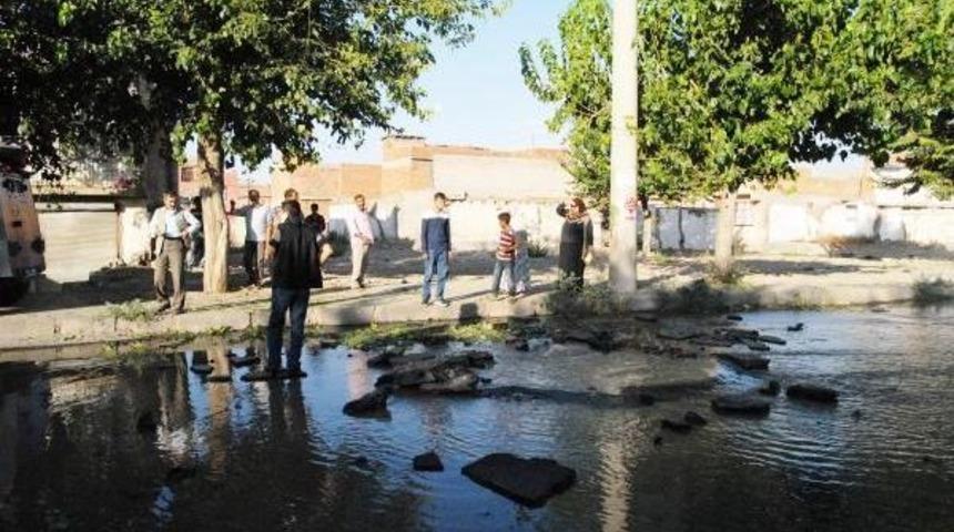 Diyarbakır'da R&ouml;gar Kapağının Patlaması Korkuttu