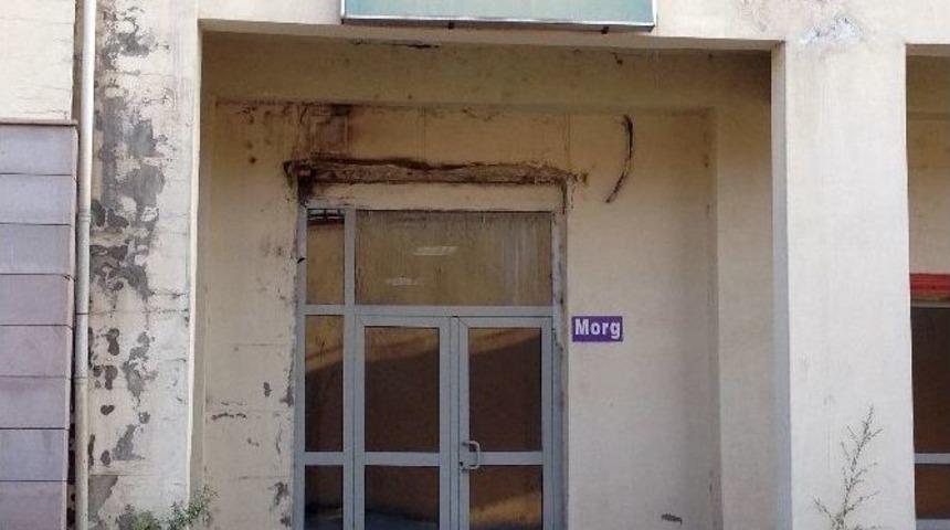 Polis Merkezine Ş&uuml;pheli Yaklaşan S&uuml;r&uuml;c&uuml; Vuruldu