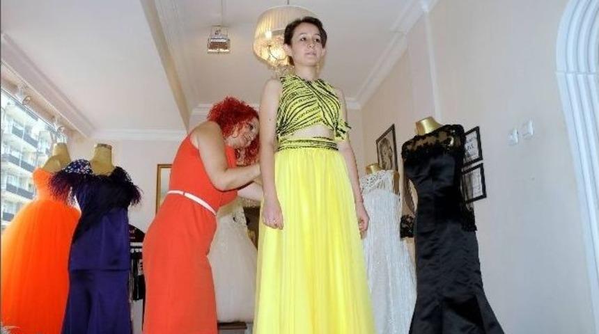 Hazır Giyimin Yerini &Ouml;zel Tasarım Kıyafetler Alıyor