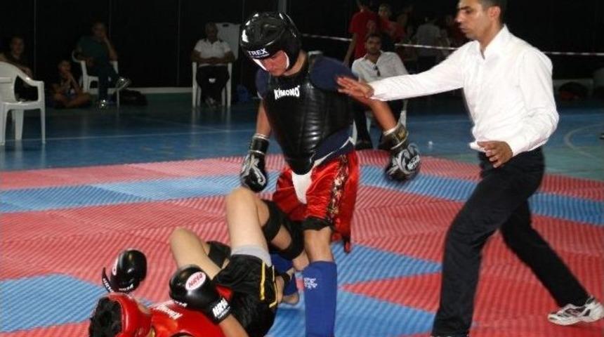 Wushu İl Teşvik M&uuml;sabakaları Ger&ccedil;ekleştirildi