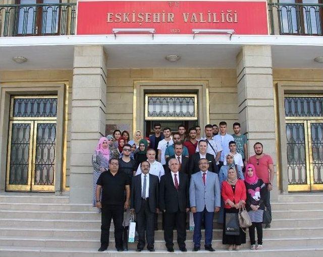 Kerkük Barış Lisesi’nin Başarılı Öğrencileri Eskişehir’de