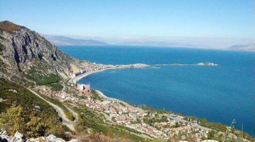 Eğirdir Gölü'nü Kirlilikten Kurtaracak Proje