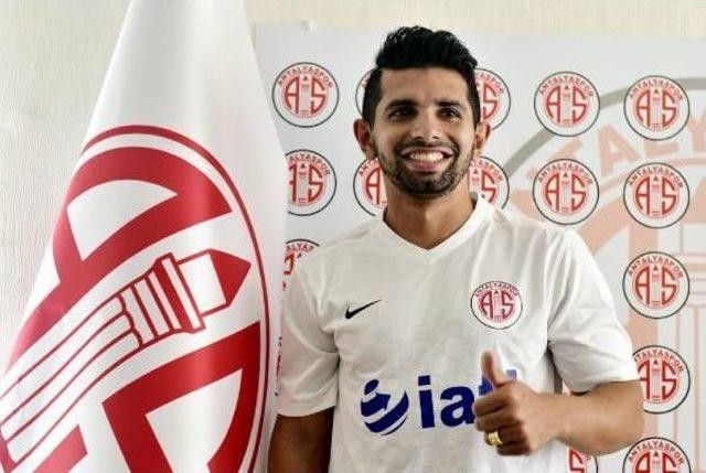 Antalyaspor Gusmao Ile 3 Yıllık Sözleşme Imzaladı