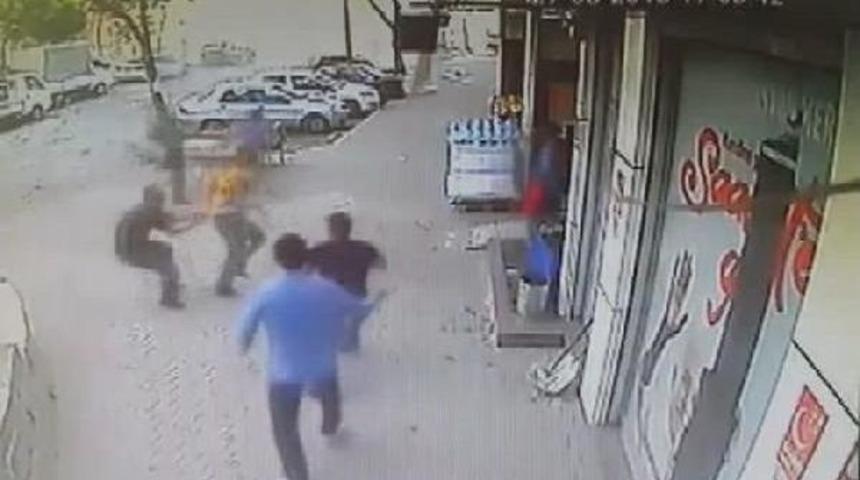 Gaziosmanpaşa'daki Patlama Anı Ve Sonrası G&uuml;venlik Kamerasında (2)