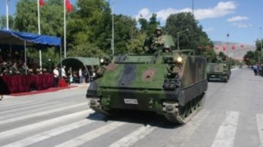 Erzincan&rsquo;da 30 Ağustos T&ouml;reninin Bir Kısmı İptal Edildi