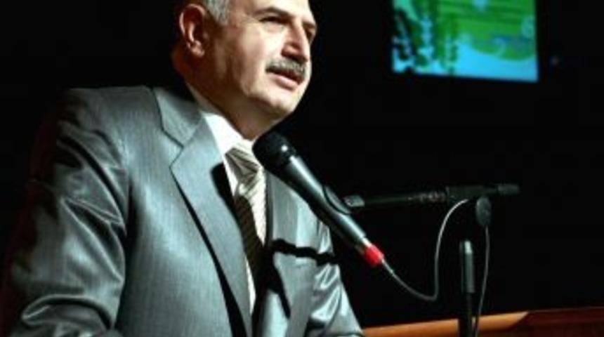 Rekt&ouml;r Prof. Dr. Ko&ccedil;ak&rsquo;tan 30 Ağustos Zafer Bayramı Tebrik Mesajı