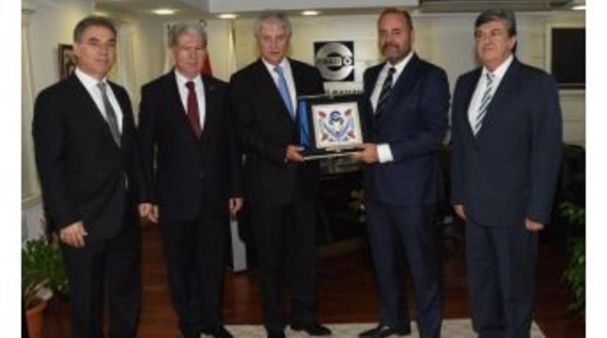 Ender Yorgancılar&rsquo;dan Bakan Christian Cardona&rsquo;ya Vize &Ccedil;ağrısı