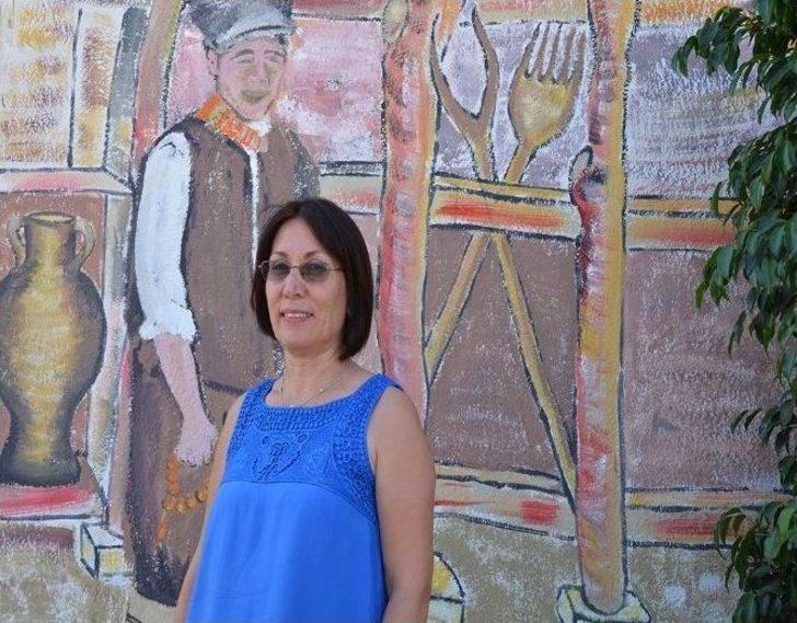 Kadın Eliyle Renkli Bir Dokunuş G3