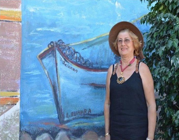 Kadın Eliyle Renkli Bir Dokunuş G4