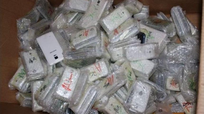 Gaziantep&rsquo;te Bin 800 Adet Ka&ccedil;ak Telefon Ele Ge&ccedil;irildi