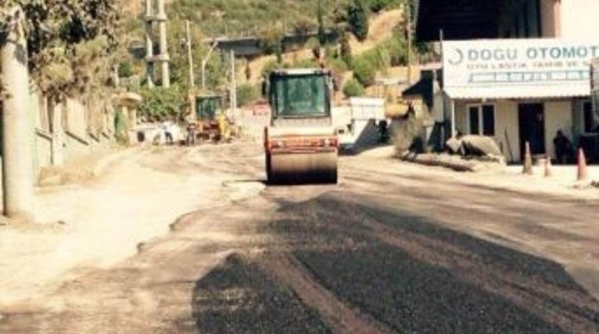 K&ouml;rfez&rsquo;de Asfalt &Ccedil;alışmaları Devam Ediyor