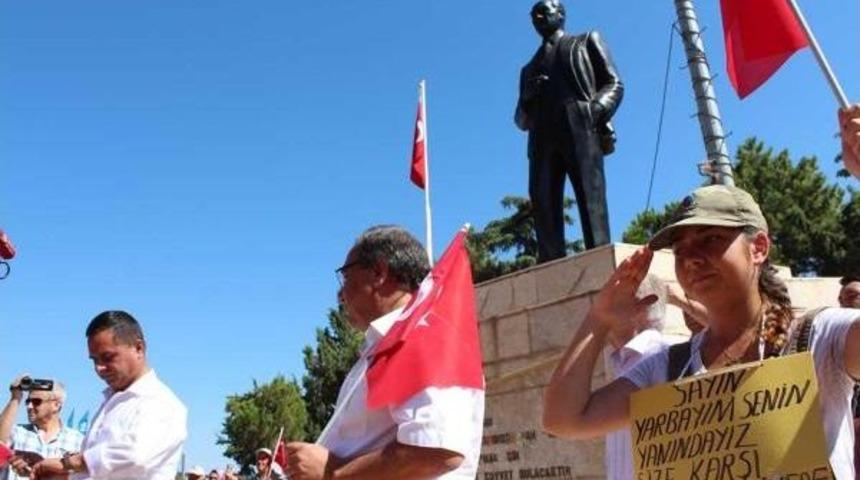 &Ccedil;al Şehitler I&ccedil;in Ayakta