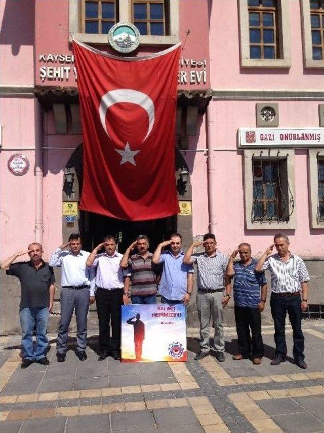 Türk Metal Sendikası Şubesi Şehit Aileleri Derneğini Ziyaret Etti