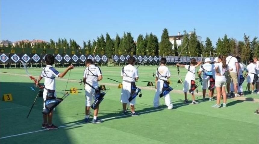 Gelibolu&rsquo;da Ok&ccedil;uluk Zafer Kupası Start Aldı