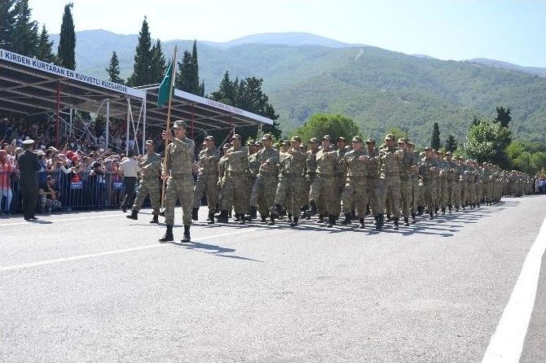 Manisa&rsquo;da Acemi Erler Yemin Etti