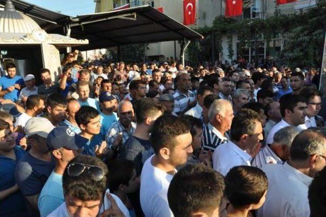 Muş'ta Trafik Kazasında Ölen Uzman Çavuşun Denizli'deki Evine Ateş Düştü (2)