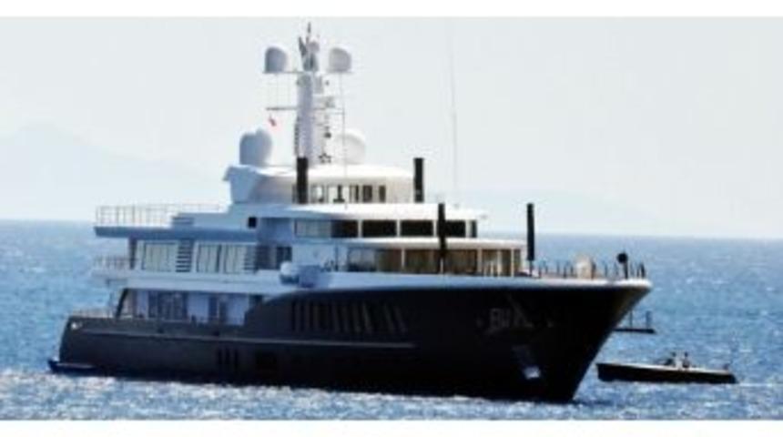 Rus Milyarder Kerimov&rsquo;un L&uuml;ks Yatı Kuşadası&rsquo;nda