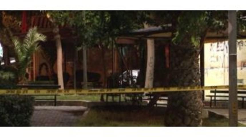 Polis Karakolu &Ouml;n&uuml;nde El Yapımı Bomba Bıraktılar