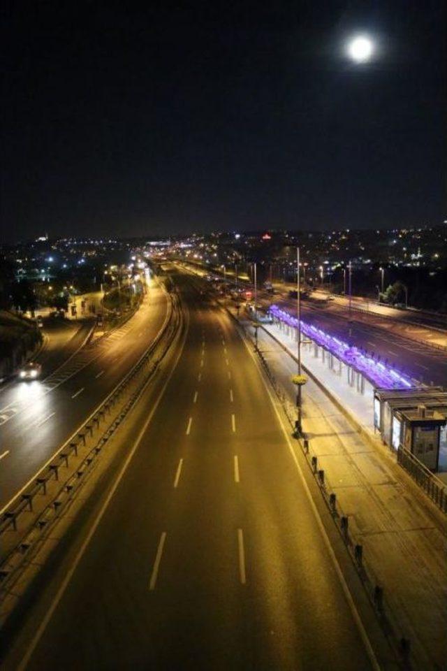 Haliç Köprüsü Metrobüs Yolu Bakıma Alındı