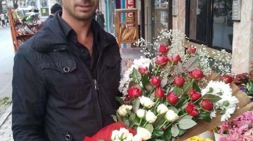 Har&ccedil; Karma Makinesi Y&uuml;z&uuml;nden Vurularak &Ouml;ld&uuml;r&uuml;ld&uuml;