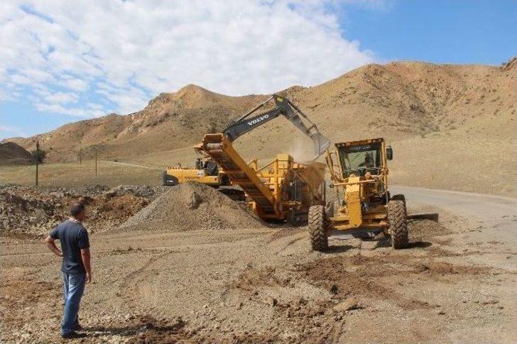 Oltu Dümbüllü Deresi Asfalta Kavuşuyor G2