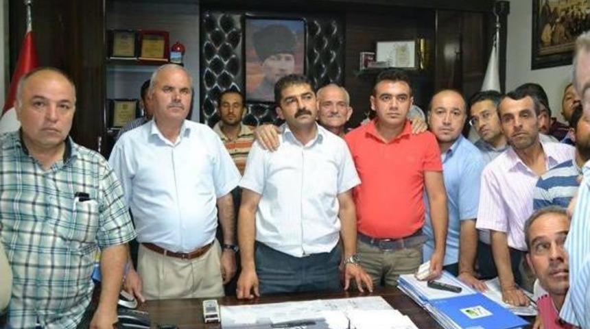 Cinayetten G&ouml;zaltına Alınan Kale Belediye Başkanı Serbest Bırakıldı