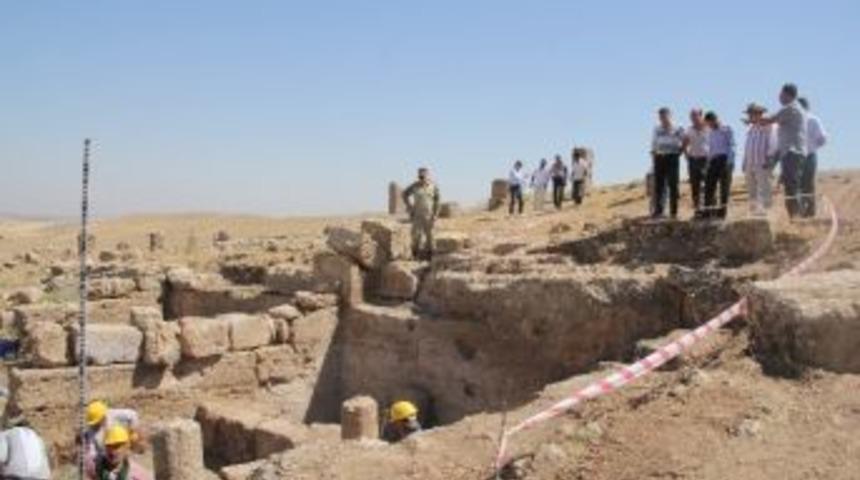 Zerzevan Kalesi Tarihe Işık Tutacak